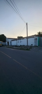 Casa para venda possui 1080 metros quadrados em Grilo - Caucaia - Ceará