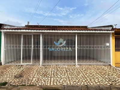 Casa para venda possui 140 metros quadrados com 3 quartos em Ceilândia Norte - Brasília -