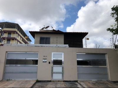 Casa para venda possui 220 metros quadrados com 4 quartos em Santa Rita - Macapá - AP