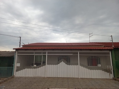 Casa QNM 03- Com 3 quartos e Suíte em Ceilândia Sul - Brasília - DF