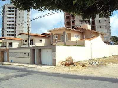 Casa residencial à venda, Engenheiro Luciano Cavalcante, Fortaleza.