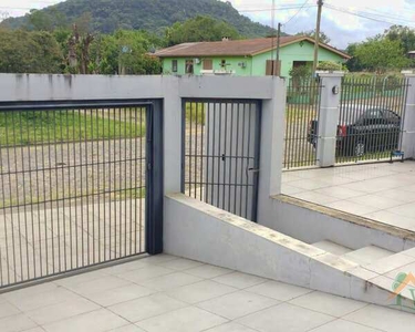 Casa Residencial com 3 Dormitorio(s) localizado(a) no bairro Centro em Capela de Santana