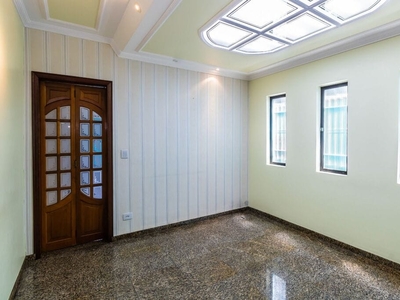 Casa à venda 3 Quartos, 1 Suite, 2 Vagas, 150M², Vila Alpina, São Paulo - SP