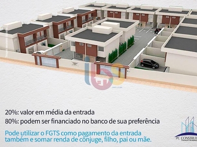 Casas Duplex com 2 e 3 Quartos