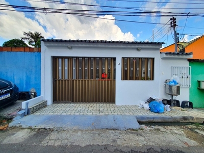 Casas no Ajuricaba pra venda e locação | terreno com 238m² | Vagas de garagens