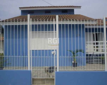 ![CDATA[Casa para Venda - 184m², 4 dormitórios, sendo 1 suites, 3 vagas - Jardim Carvalho