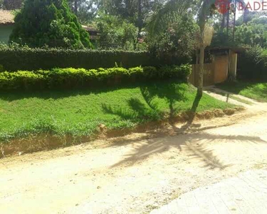 Chácara, 3 dormitórios, 2 suíte, 3 banheiro, 10 vagas na garagem, 207M² de Área Construída