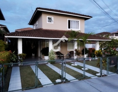 ESTRADA DO COCO, Catu de Abrantes. Duplex em condomínio fechado com infraestrutura, são 4