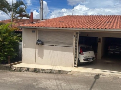 Excelente casa na Qr 402 Samambaia Norte 3Q