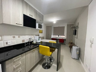 Flat Com 1 Dormitório Para Alugar, 26 M² Por R$ 2.621,00/mês