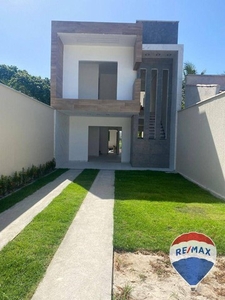 Linda casa com 3 dormitórios à venda, 123 m² por R$ 465.000 - Coaçu - Eusébio/CE