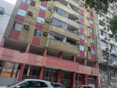 Manaus Imóveis - Condomínio Edifício Monte Carlo - Apto 1201 - Av. Getúlio Vargas - Centro