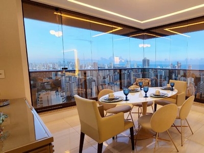 Mansão Bahiano De Tênis - 4 Suites com 305 m² De Luxo - Apartamento na Graça