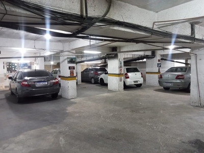 Palácio do Comércio estacionamento