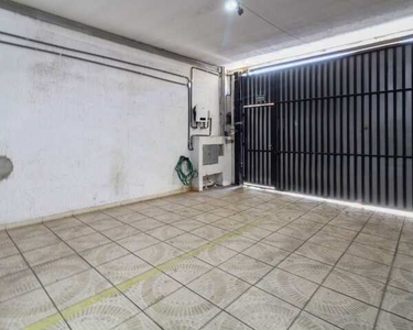 Prédio Comercial, 3 dormitórios, 1 suítes, 4 banheiro, 2 vagas na garagem, 115M² de Área C