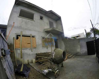 Sobrado de terreno inteiro à venda no Bairro Sítio Cercado com 3 quartos (um suíte máster