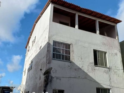 Sobrado-Predio com 3 apartamentos e 1 quitinete à venda, 261 m² por R$ 550.000 - Saboeiro - Salvador/BA