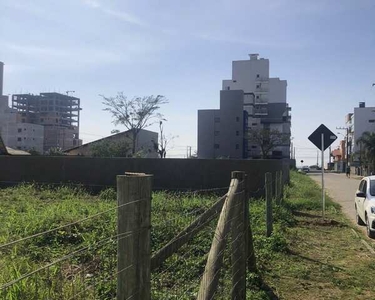 Terreno a venda no bairro Itacolomi em Balneário Piçarras - SC