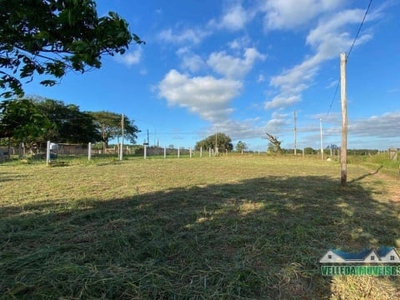 Terreno em Águas Claras perto do asfalto, aceita entrada de 35 mil