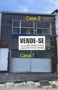 Vende-se Prédio Completo com 2 casas Independentes em Delmiro Gouveia AL