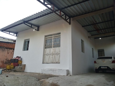 Vende se uma casa no santa Etelvina