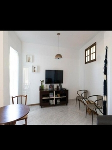 Vendo apartamento em Itapuã 2/4, R$ 150.000,00, Não financia!!!