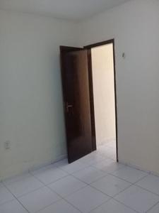 Vendo uma casa em Messejana