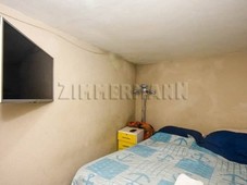 Casa com 2 Quartos e 1 banheiro à Venda, 80 m² por R$ 690.000