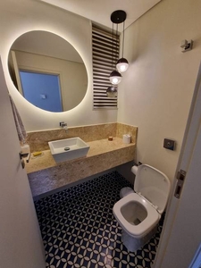 Apartamento com 4 Quartos e 5 banheiros à Venda, 237 m² por R$ 2.100.000
