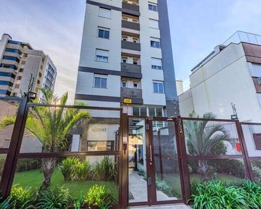 Apartamento no Residencial Manet com 2 dorm e 65m, Santana - Porto Alegre