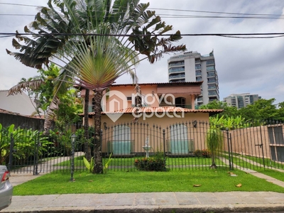 Casa de Condomínio à venda por R$ 5.280.000