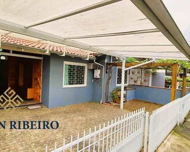 Casa para Venda no bairro Cedro em Camboriú, 3 quartos sendo 1 suíte