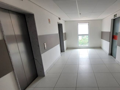 Sala Comercial e 1 banheiro para Alugar, 26 m² por R$ 1.000/Mês
