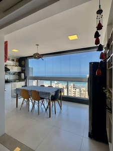 Apartamento em Vila Tupi, Praia Grande/SP de 131m² 3 quartos à venda por R$ 999.000,00