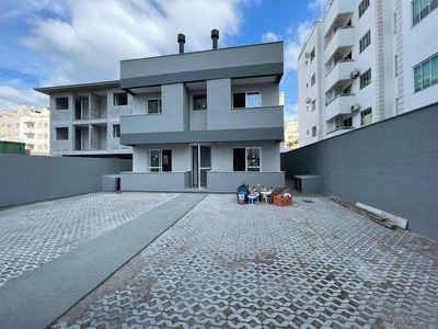 Apartamento em Passa Vinte, Palhoça/SC de 55m² 2 quartos à venda por R$ 334.000,00