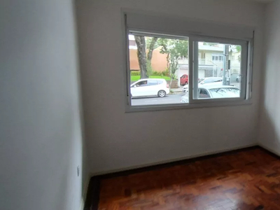 Apartamento em Petrópolis, Porto Alegre/RS de 58m² 2 quartos para locação R$ 1.100,00/mes