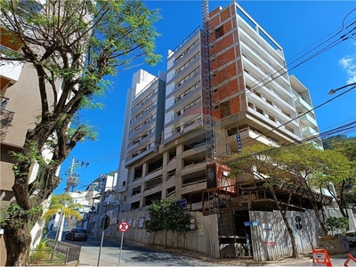 Apartamento em Santa Helena, Juiz de Fora/MG de 90m² 3 quartos à venda por R$ 929.000,00