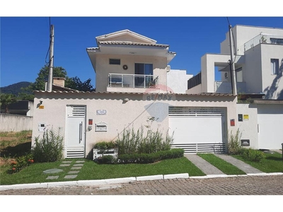 Casa em Vargem Grande, Rio de Janeiro/RJ de 350m² 4 quartos à venda por R$ 1.299.000,00