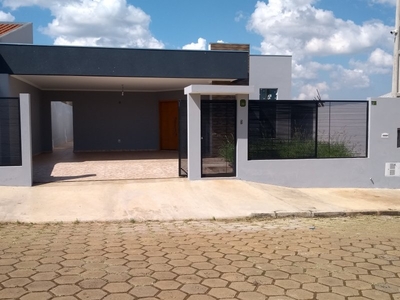 CASA TERREA RECEM CONSTRUIDA PRONTA PARA MORAR