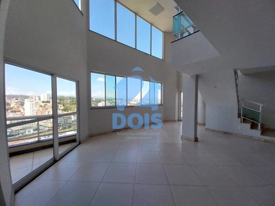 Penthouse em Aterrado, Volta Redonda/RJ de 365m² 4 quartos à venda por R$ 1.189.000,00