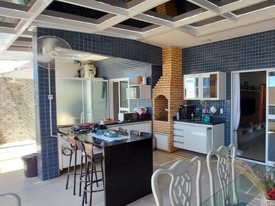 Penthouse em Braga, Cabo Frio/RJ de 220m² 4 quartos à venda por R$ 1.199.000,00