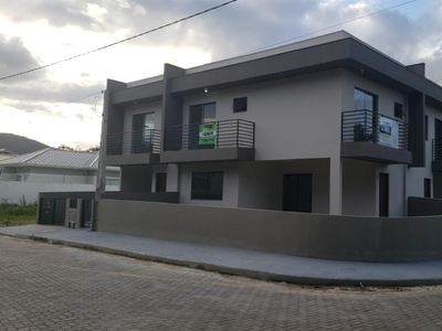 Sobrado em Forquilhas, São José/SC de 85m² 2 quartos à venda por R$ 364.000,00