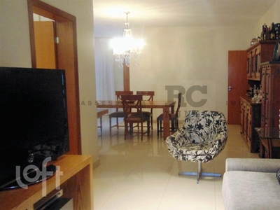 Apartamento à venda em Santo Agostinho com 220 m², 4 quartos, 2 suítes, 4 vagas