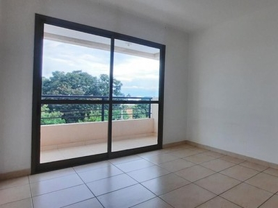 Apartamento com 03 quartos localizado no Residencial Máximo Clube, Vila Brasília