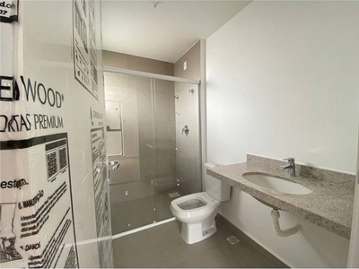Apartamento com 2 Quartos e 3 banheiros para Alugar, 85 m² por R$ 2.800/Mês