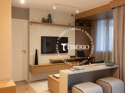 Apartamento com 3 Quartos e 2 banheiros à Venda, 76 m² por R$ 897.000