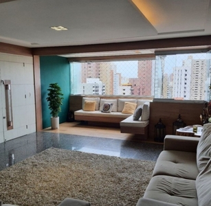 Apartamento para venda possui 156 metros quadrados com 4 quartos em Meireles - Fortaleza -