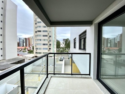 Apartamento para venda tem 100 metros quadrados com 3 quartos em Centro - Torres - RS