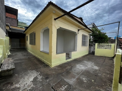 Casa 3 quartos em Duque de Caxias - RJ 70m excelente localizacao