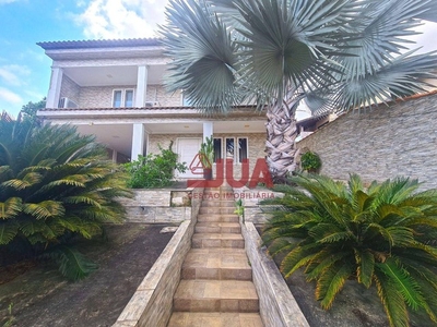 Casa com 3 dormitórios à venda, 428 m² por R$ 1.600.000,00 - Moqueta - Nova Iguaçu/RJ